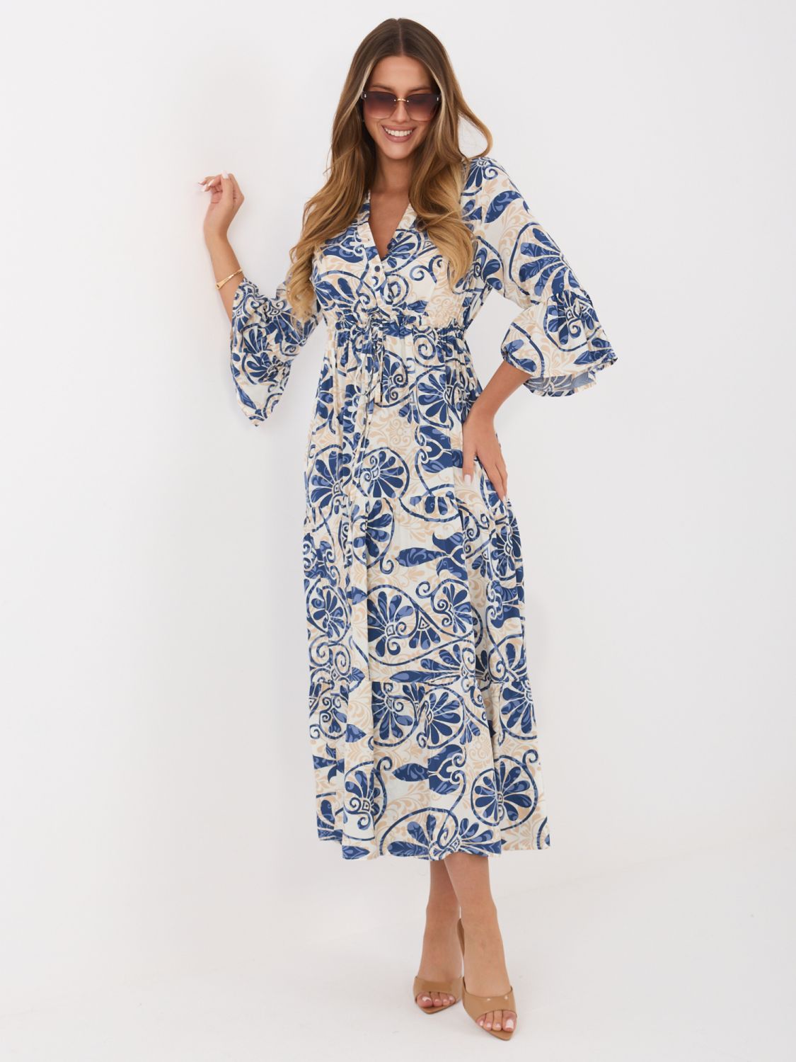 Modré midi šaty s potlačou a viazaním