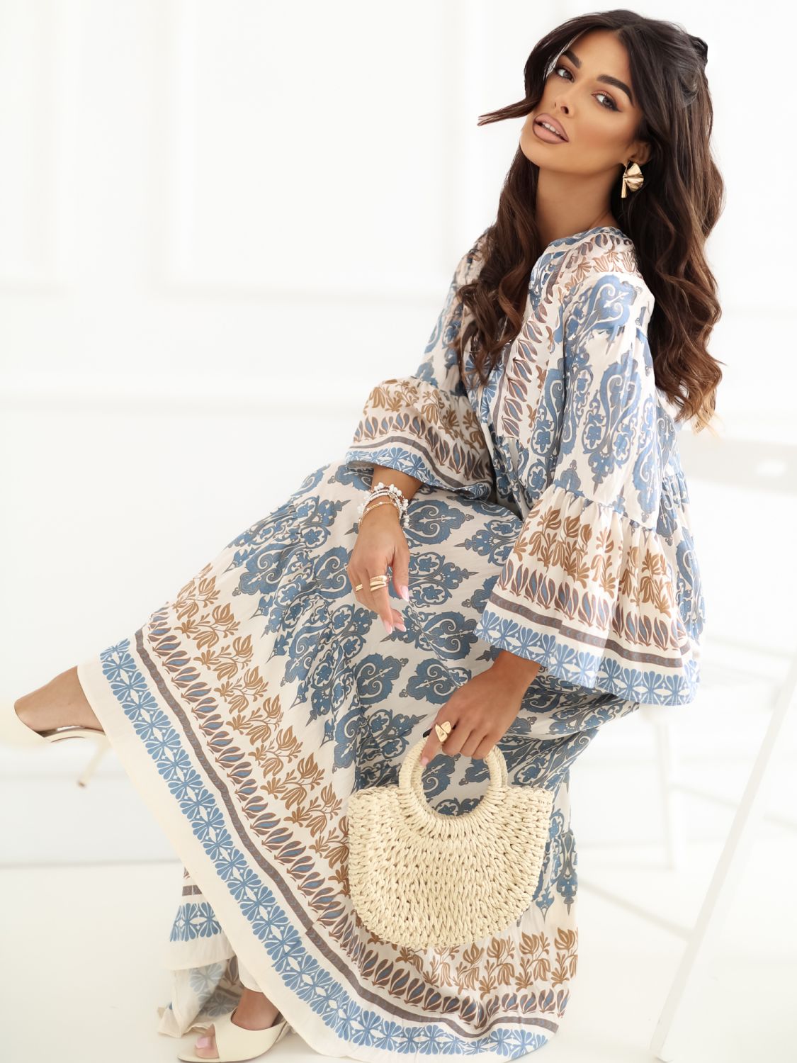 Modré maxi šaty s potlačou a 3/4 rukávmi