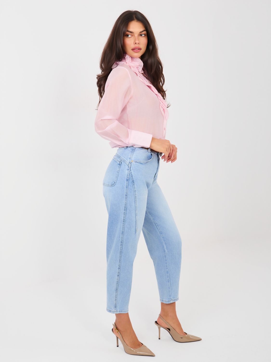 Dámske mom jeans s vysokým pásom a opaskom, modré