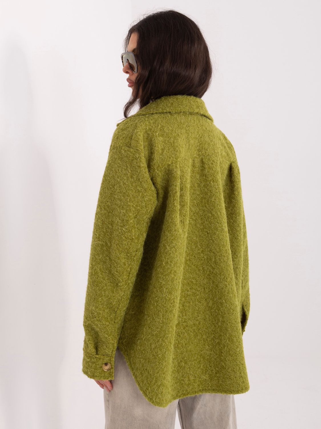 Olivovo zelená prechodná bunda s golierom