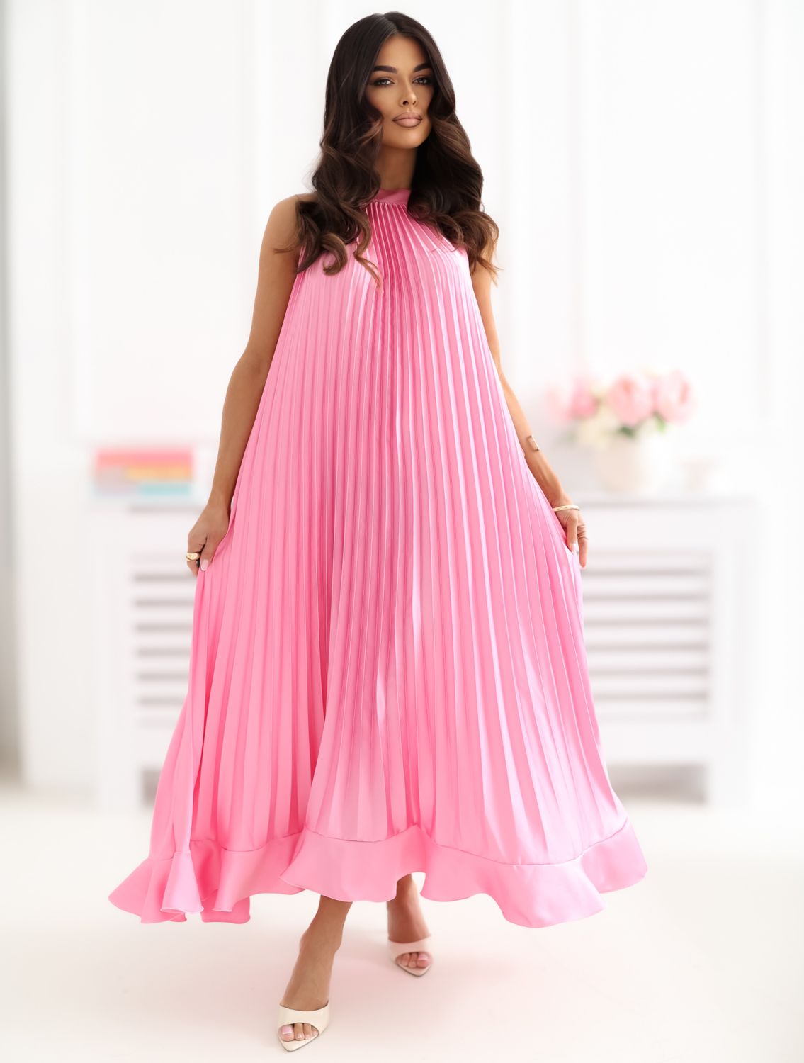 Ružové midi koktejlové šaty bez rukávov