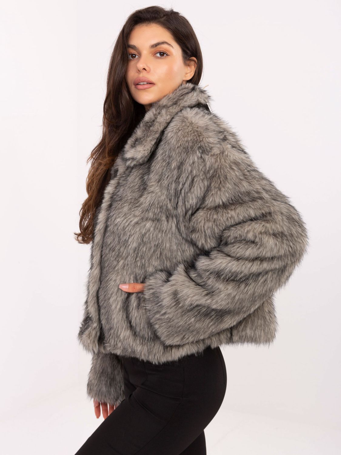 Elegantná zimná bunda s dlhým rukávom sivá