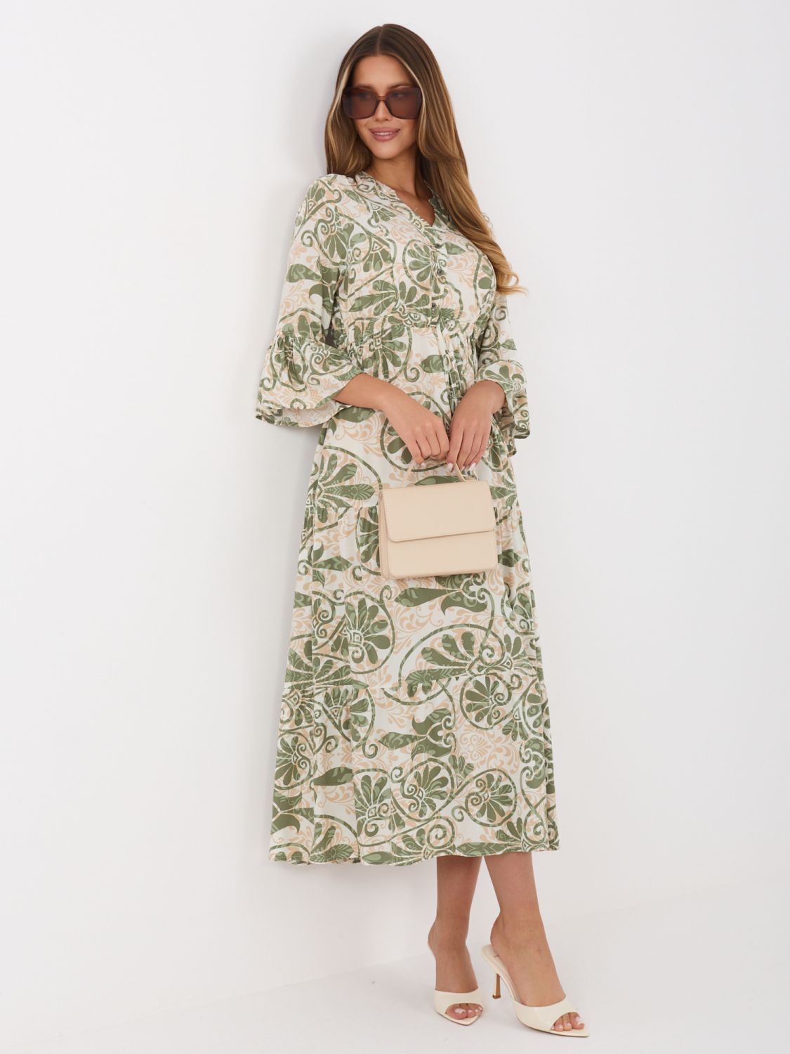 Zelené midi šaty s potlačou a viazaním