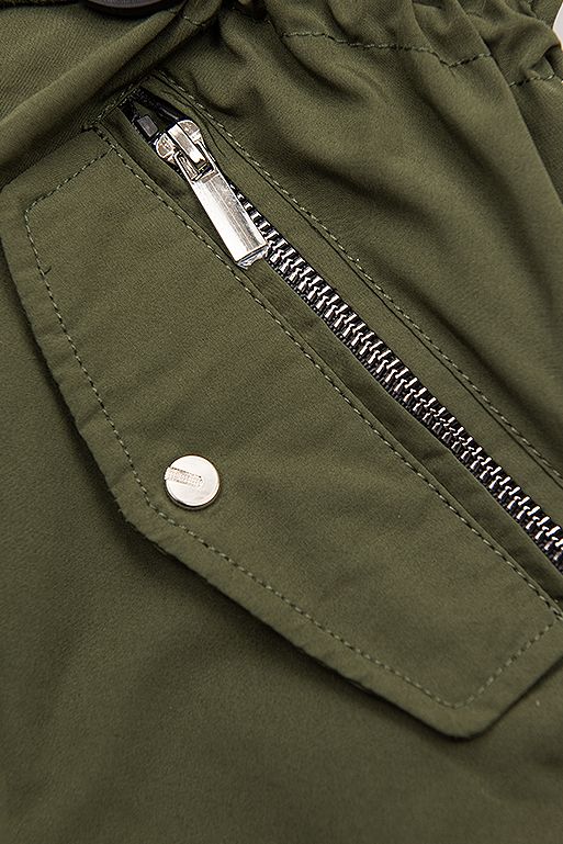 Khaki/čierna parka s kapucňou