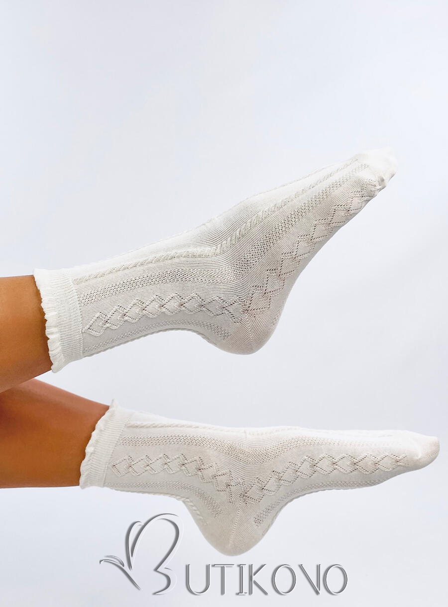 Ecru ponožky s pleteným vzorom 03