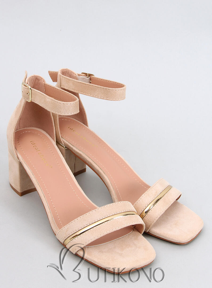 Svetlobéžové nízke elegantné sandále
