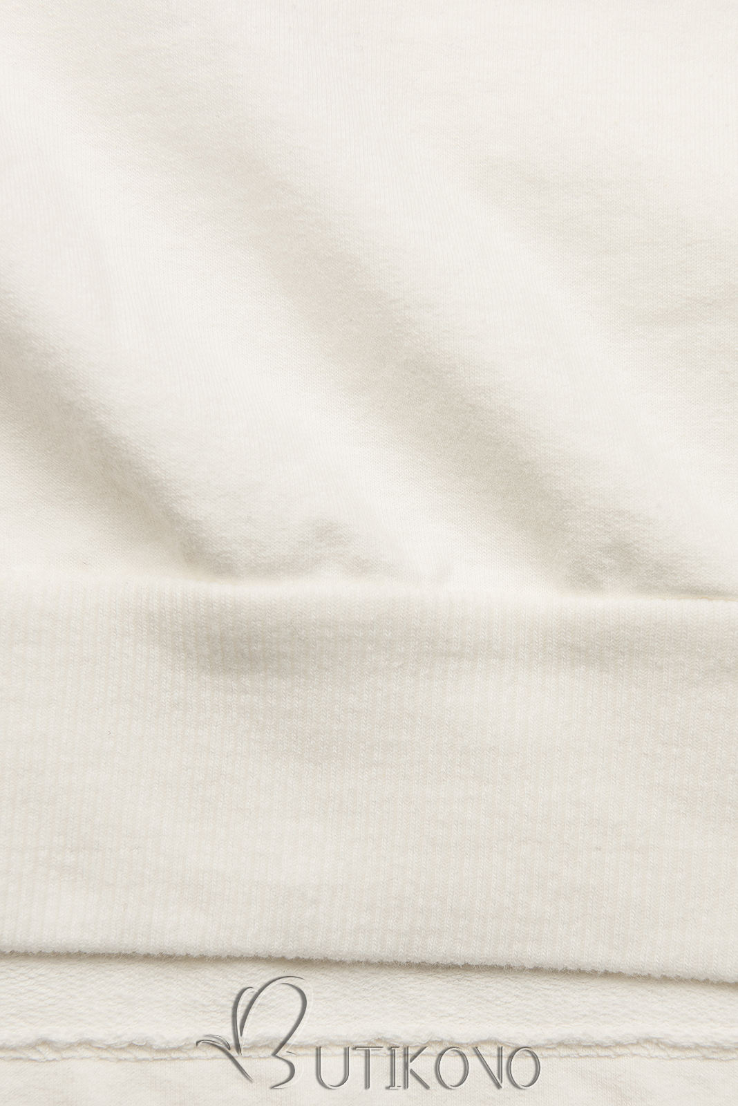 Smotanovo biele ležérne teplákové šaty