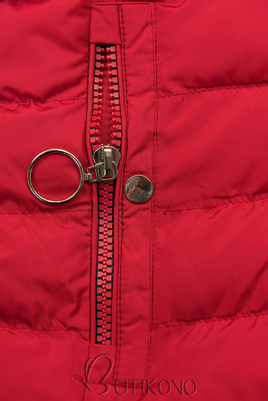 Červená prešívaná bunda s plyšovou podšívkou
