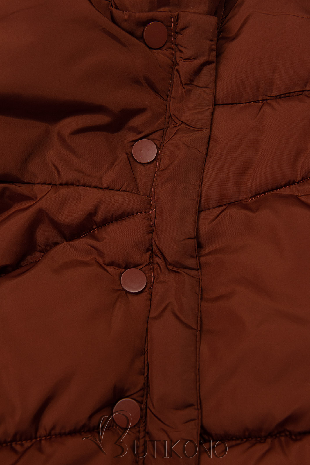 Hnedočervená prešívaná zimná bunda s vysokým golierom