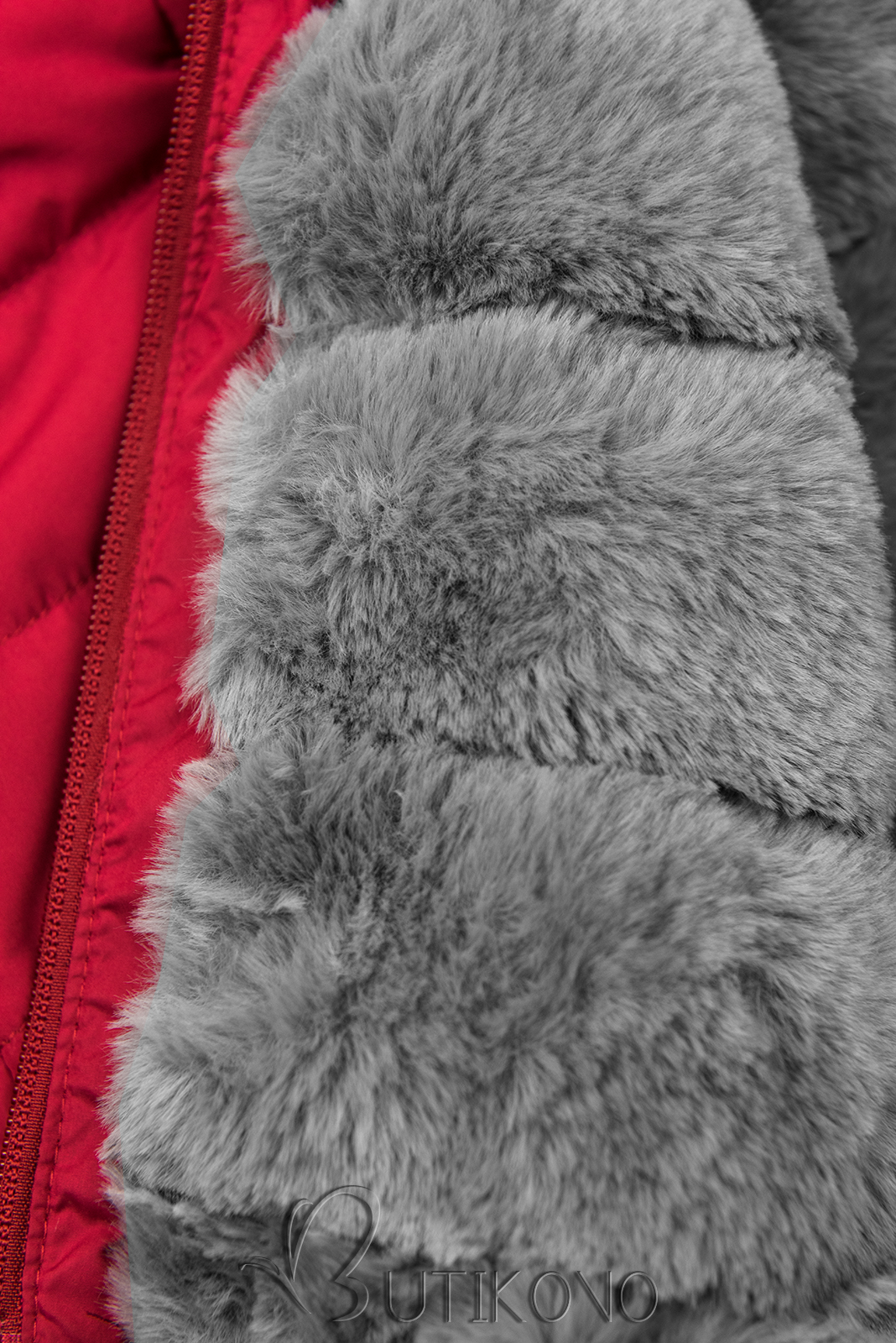 Červená prechodná bunda s kožušinou