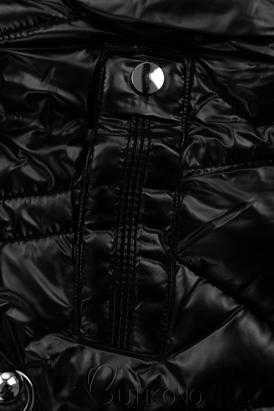 Čierna lesklá zimná bunda s rukavicami