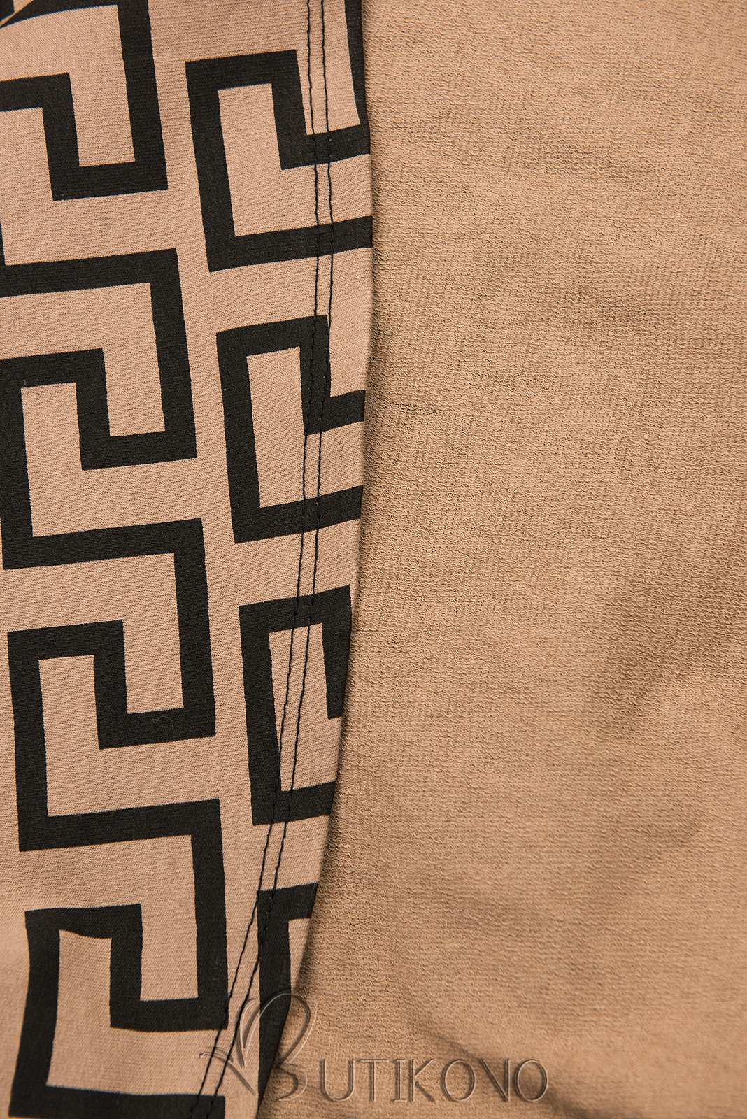 Hnedé vzorované šaty v maxi dĺžke