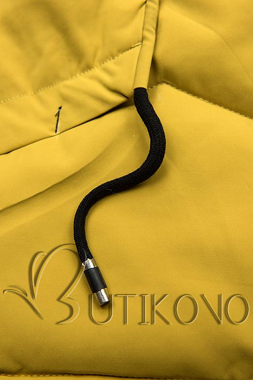 Žltá zimná bunda s čiernymi detailami
