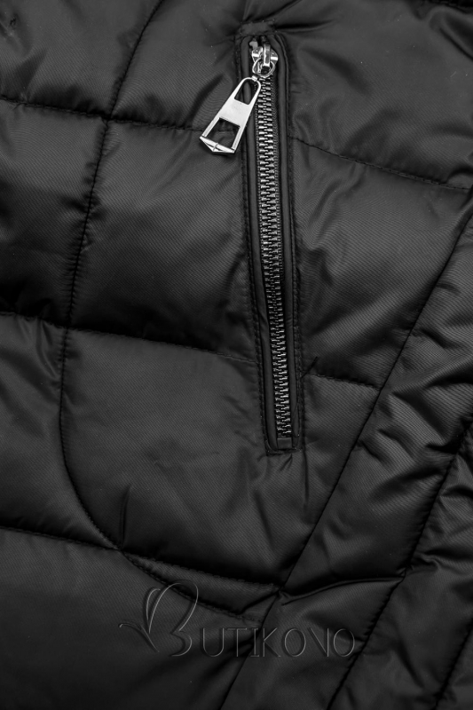 Čierna prešívaná bunda s odnímateľnou kapucňou
