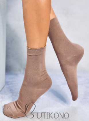 Hladké vysoké dámske ponožky mocca