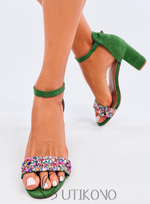 Zelené vysoké sandále s farebnými kamienkami