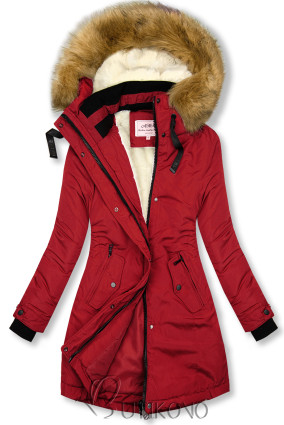 Červená predĺžená zimná bunda s béžovou kožušinou