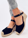 Sandále - espadrilky na klinovom podpätku čierne