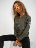Khaki prešívaná bomber mikina s vreckami