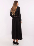 Elegantná maxi sukňa s aplikáciou čierna