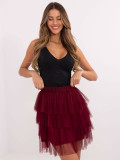 Elegantná mini sukňa s volánom v bordovej farbe