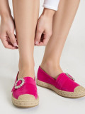 Dámske ružové espadrilky so sponou