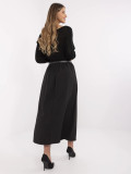 Elegantná maxi sukňa v čiernej farbe