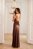 Saténové maxi šaty s viazaním na chrbte, hnedé