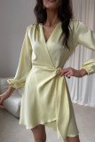 Žlté mini zavinovacie šaty