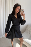 Čierne mini zavinovacie šaty Catlin