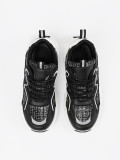 Čierne dámske sneakersy s ozdobnými prvkami