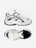 Bielo-čierne pohodlné sneakersy so sieťovinou