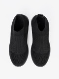Čierne športové slip-on tenisky s textilným zvrškom