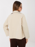 Krátky béžový prechodný kabát s podšívkou