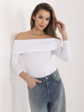 Biela blúzka s odhalenými ramenami a 3/4 rukávmi