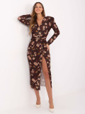 Hnedé kvetované midi šaty s prekladaným výstrihom