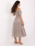 Béžové letné midi šaty s off-shoulder strihom