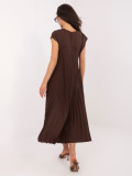 Hnedé midi koktejlové šaty bez rukávov