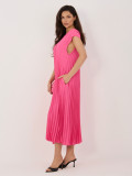 Elegantné ružové midi šaty s vreckami