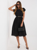 Čierne rozšírené midi šaty s opaskom