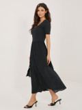 Čierne rozšírené midi šaty s podšívkou