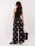 Čierne palazzo nohavice s opaskom a potlačou