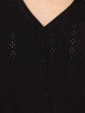 Čierny ažúrový pulóver na gombíky s V-výstrihom