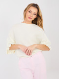 Ecru pulóver s 3/4 rukávmi a volánom