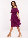 Fialové elegantné off-shoulder šaty s volánom