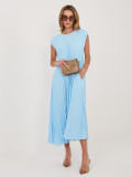 Svetlomodré midi koktejlové šaty s vreckami