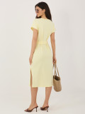 Svetložlté bavlnené letné šaty s opaskom