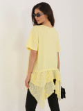 Žltá bavlnená blúzka s volánom a výšivkou