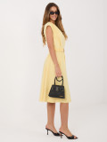 Žlté rozšírené midi šaty s opaskom