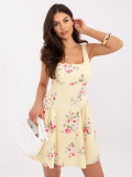 Žlté rozšírené mini šaty s kvetinovým vzorom